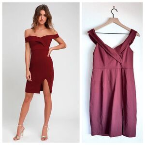 Lulus Women's Classic Glam Burgundy Off-the-Shoulder Bodycon Dress Size Medium